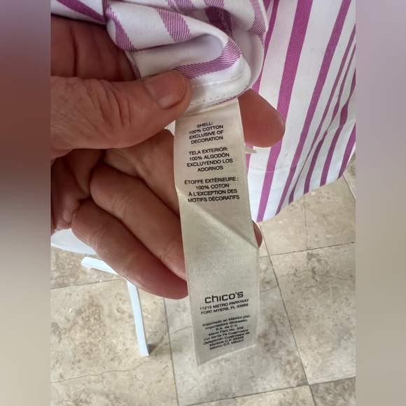 Chico’s ladies size medium, 100% cotton blouse, excellent condition, Long sleeve - Picture 9 of 10